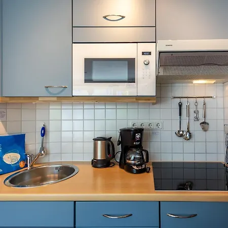 Haus Holstein - Wg 6 Mit Balkon, Strandnah *