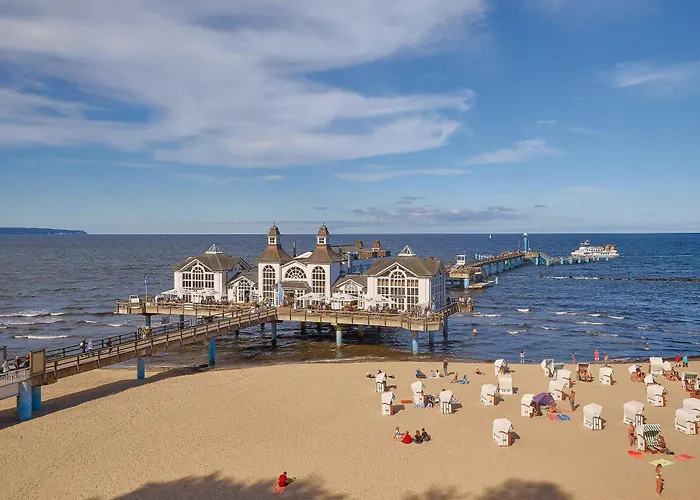 Haus Holstein * Sellin (Rugen)